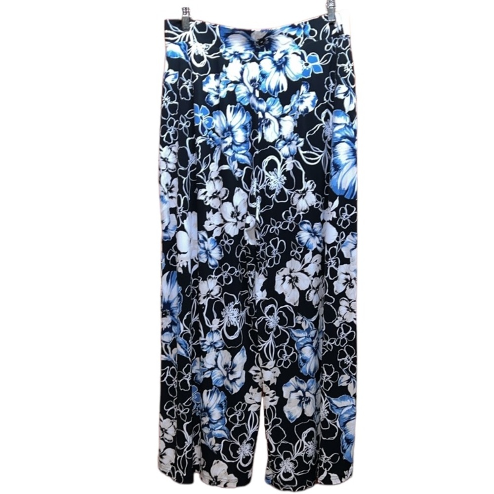 Cato Wide Leg Flowy Pants Pull-on 2 pockets / Size 14/16W